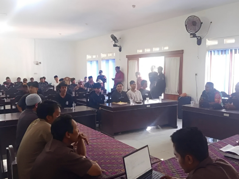 Kedepankan Transparansi, Pemdes Batujai Diminta Tingkatkan Kualitas Layanan